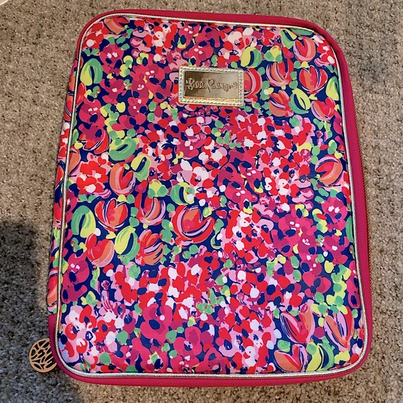 Lilly Pulitzer Agenda Folio - Picture 1 of 3